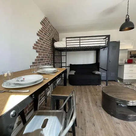Appartement Studio La Rochelle, 1 Pièce, 4 Personnes - Fr-1-246-619